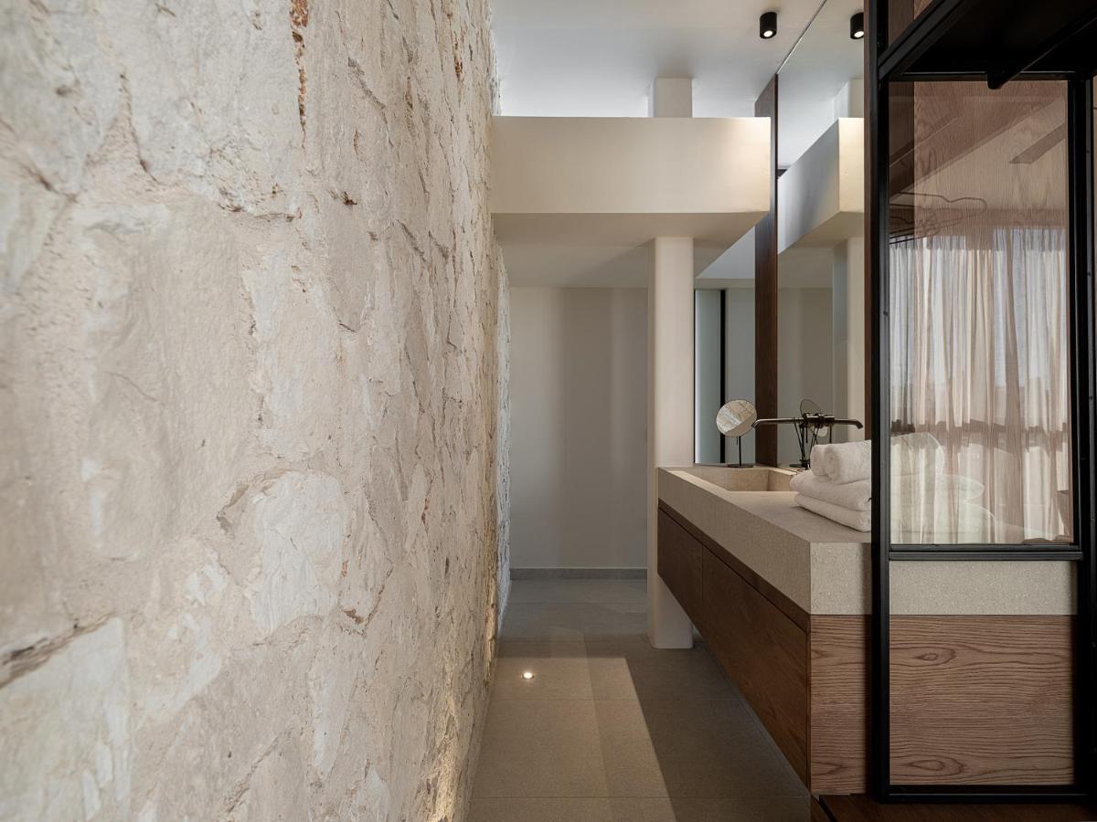 Pnoe - Seafront Experience Villa *