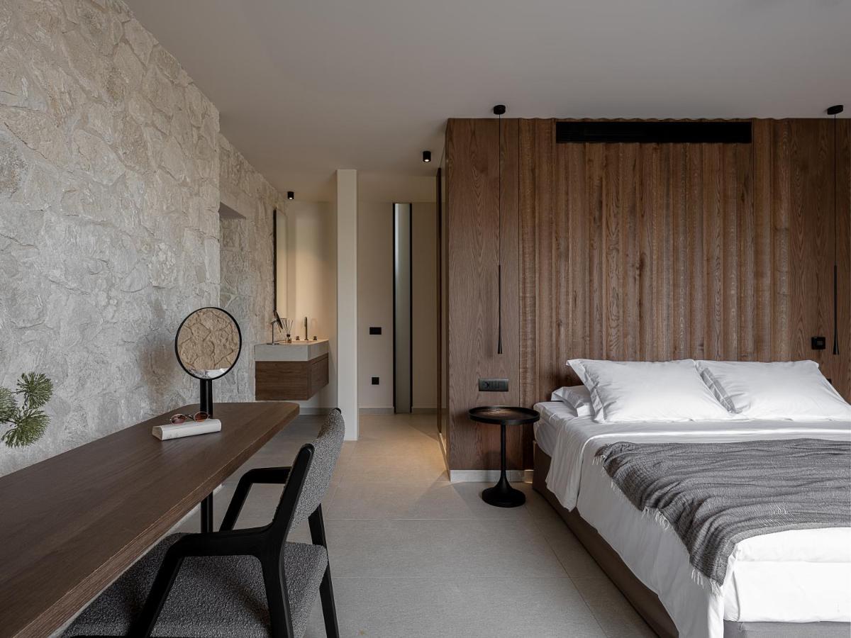 Villa Pnoe - Seafront Experience Tavronitis (Crete)