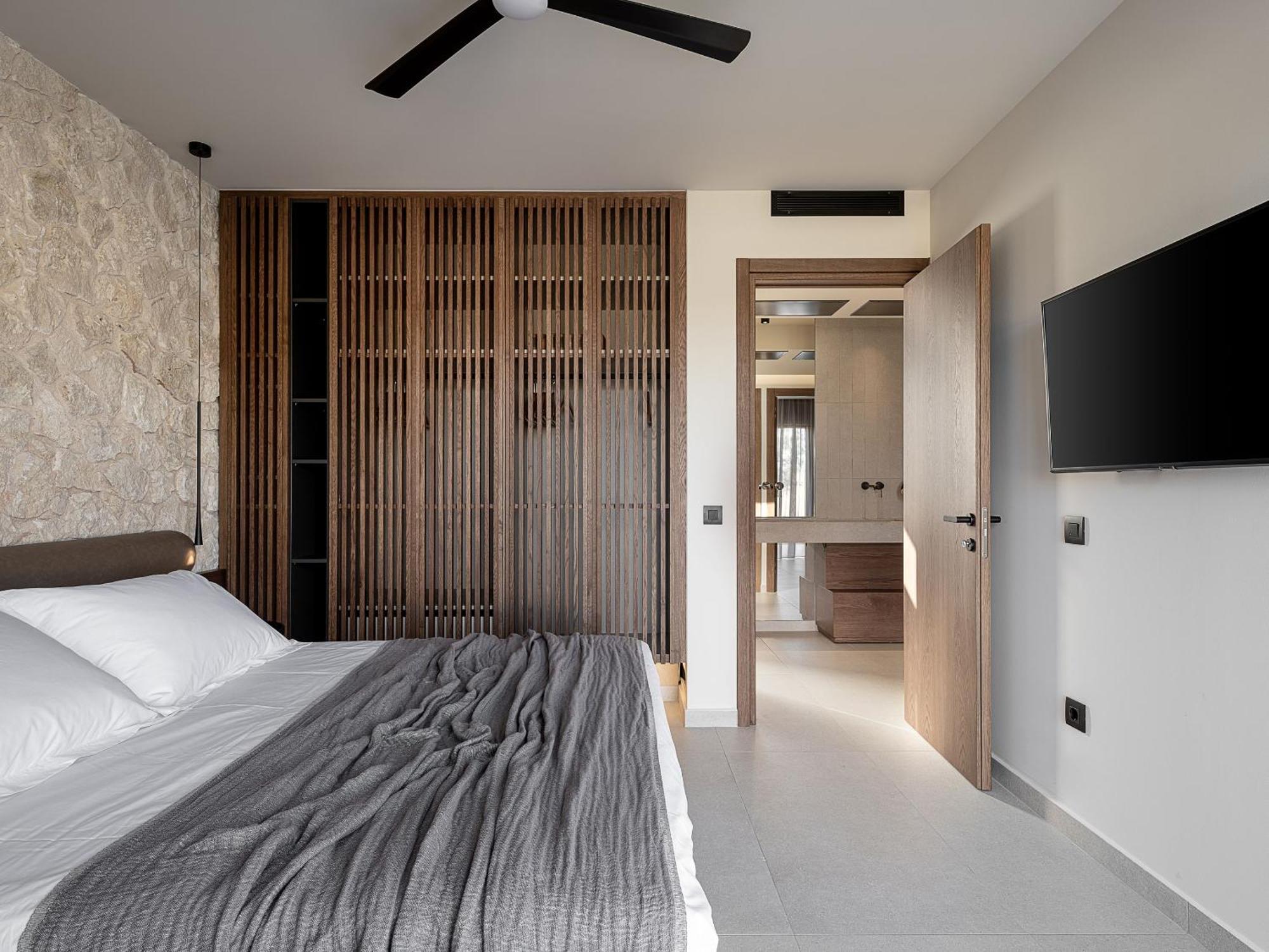 Villa Pnoe - Seafront Experience